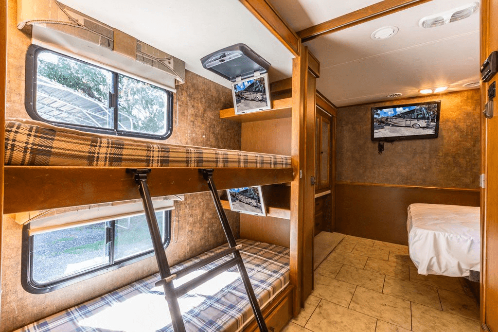 RV Bunk Ladders A Complete Buyer’s Guide
