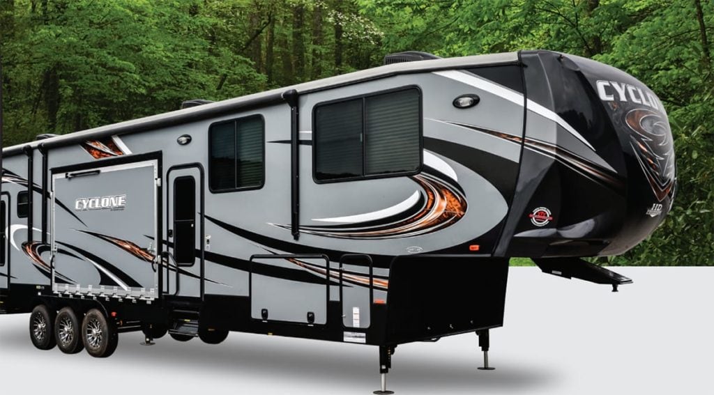 Best Cold Weather 5th Wheel Trailers Keep Comfortable YearRound