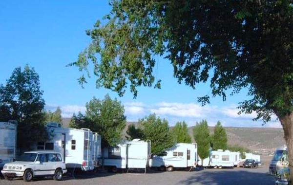 RV Parks in Nevada: Iron Horse RV Resort